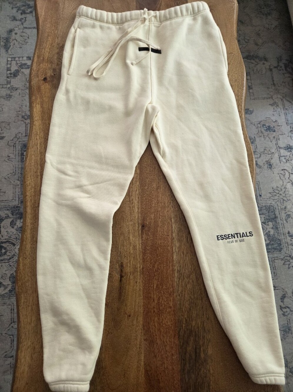 ESSENTIALS Fear of God Cream Sweatpants